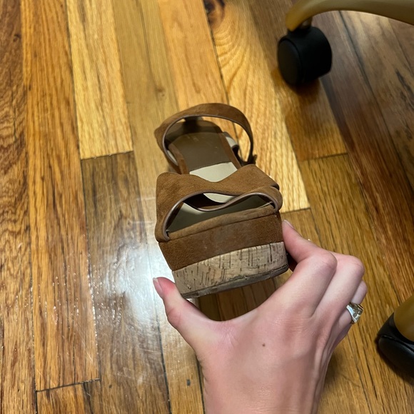 Michael kors brown wedges - Picture 7 of 10